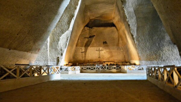 Il cimitero delle Fontanelle