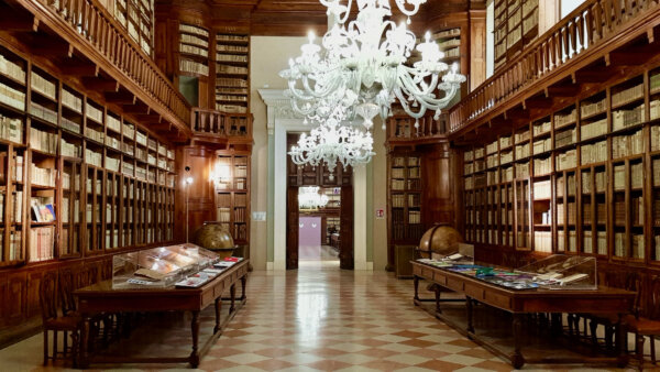 La Biblioteca Teresiana