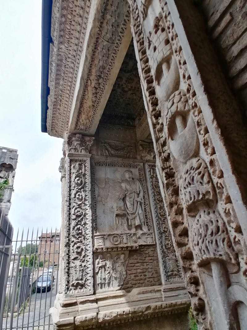Arco degli Argentari Roma