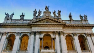 La Tomba di un famoso Pontefice Quattrocentesco