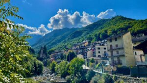 Parole di pietra – Il misterioso borgo di Rosazza