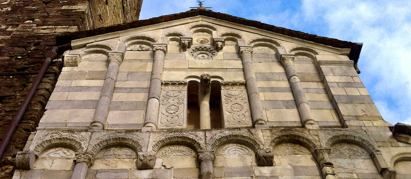 la chiesa di San Cassiano in Controne