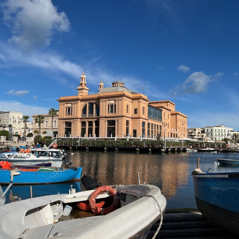 bari teatri